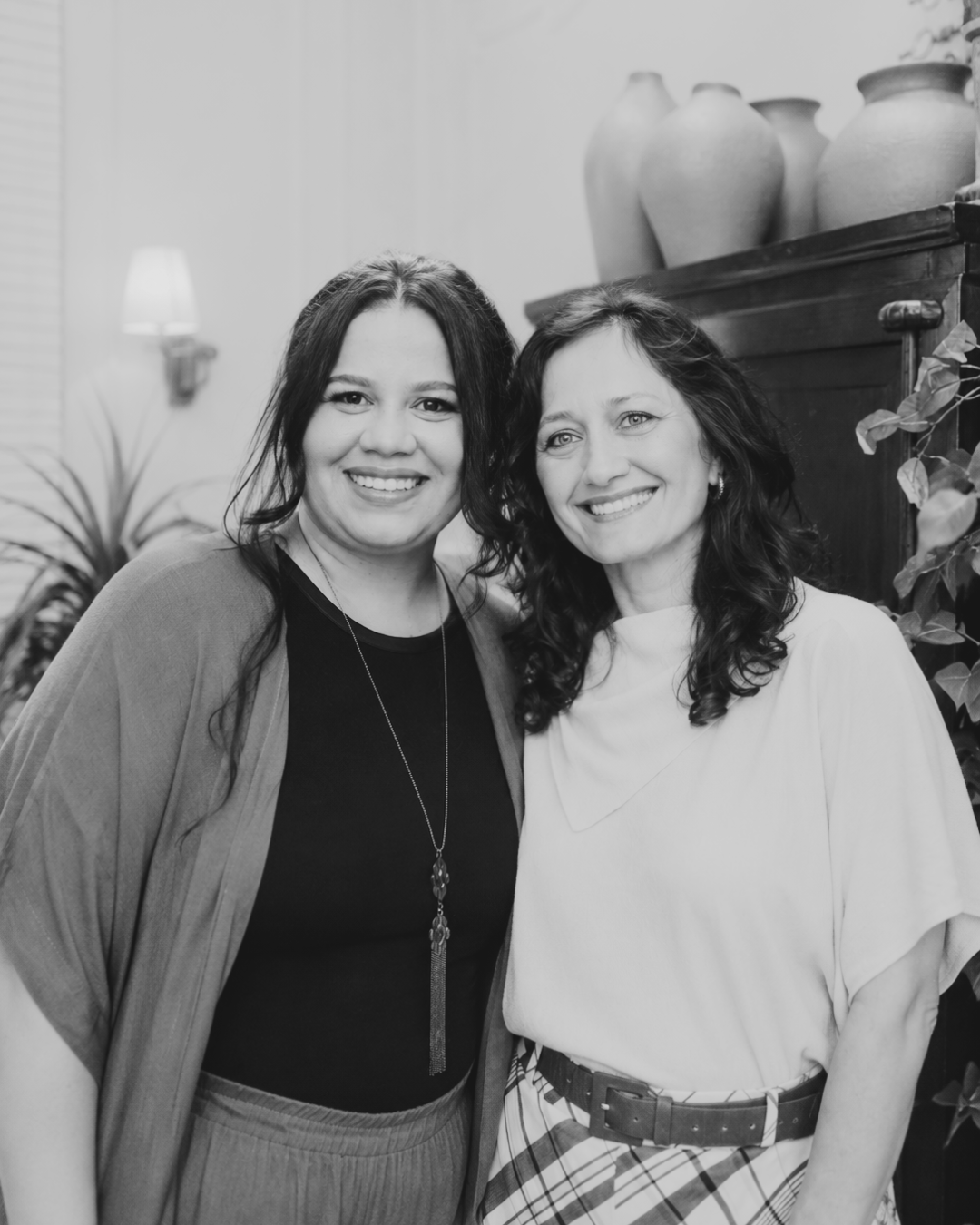 Nayara Apolinário e Verônica Laurindo